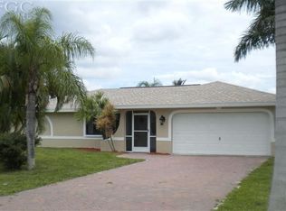 1920 Four Mile Cove Pkwy, Cape Coral, FL 33990