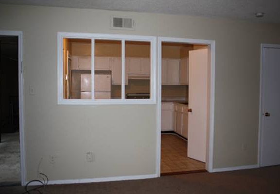 3rd image of 3636 Spottswood Ave