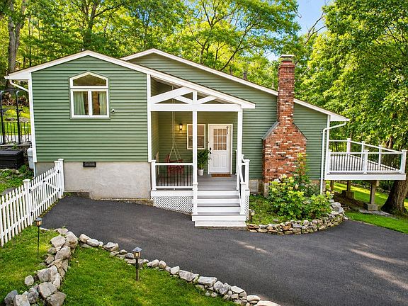 2nd image of 31 Pleasant Road