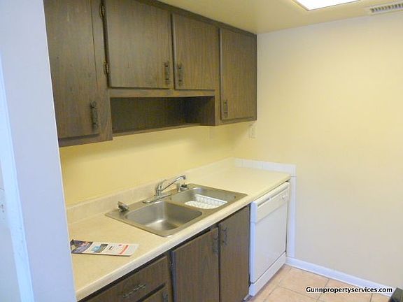 2nd image of 400 N Hawley St APT 1-A