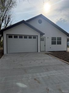 387 Harrison St, Lebanon, MO, 65536