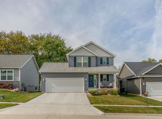 3356 Lincolnshire Rd, Waterloo, IA 50701