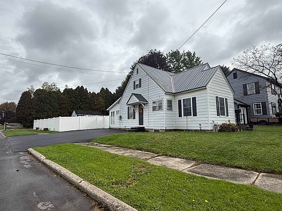 5th image of 29 Grove St