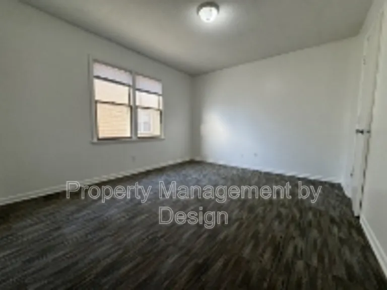 1039 5th St #7 — Photo 9