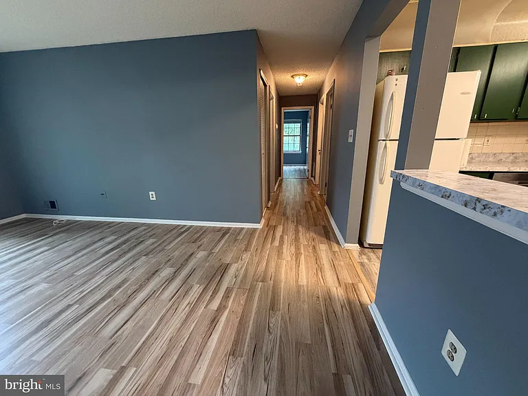 8 Joyner Ct — Photo 5