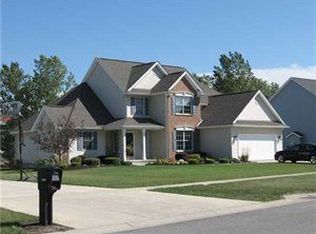 6354 Hidden Rdg, North Tonawanda, NY 14120