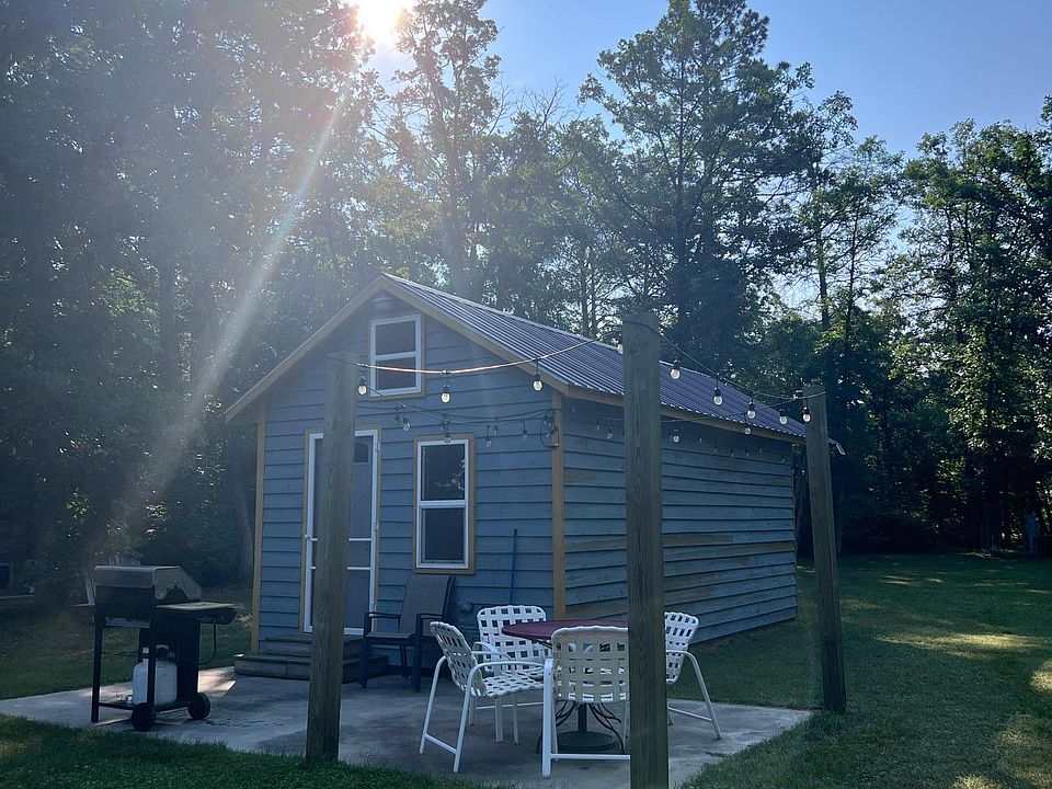 1st image of 12779 Buckhorn Cir