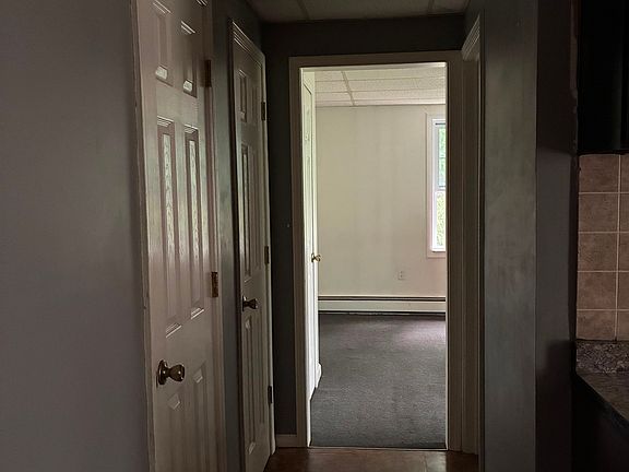 4th image of 13 Boris Rd #3