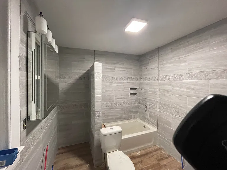 717 E Mishawaka Ave — Photo 3
