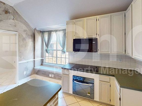 5th image of 124 Parkhurst Ln