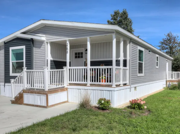 3298 Hillcrest Way #365, Zeeland, MI 49464