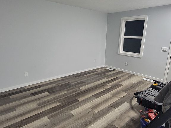 5th image of 200 Lewis St #200
