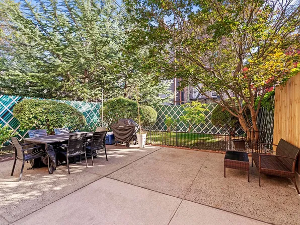 220 Eckford Street image 8 of 25