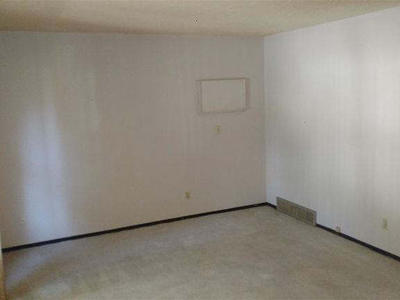 4th image of 1249 Crosby St