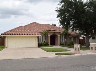 2707 Live Oak St, Mission, TX 78574