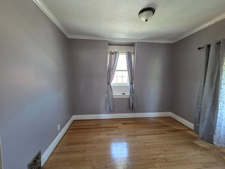 86 Parkway — Photo 6