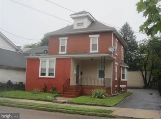 3414 Cove Rd, Pennsauken, NJ 08109