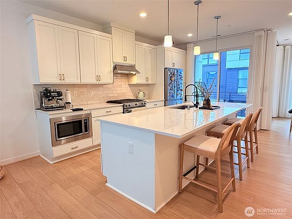 4th image of 2422 217th Street SE #D