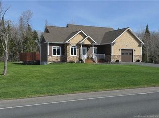 1124 Robertville, Beresford, NB E8K 2P5