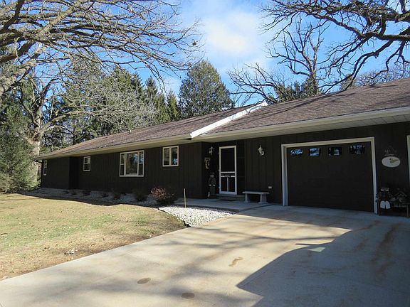 2nd image of N8582 Pine Road