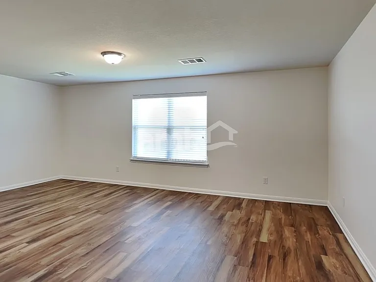 4705 Merchant Trl — Photo 10