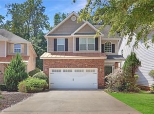 574 Hansen Dr, Locust Grove, GA 30248