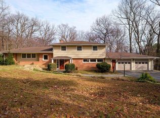 505 Fraser Ln, Staunton, VA 24401