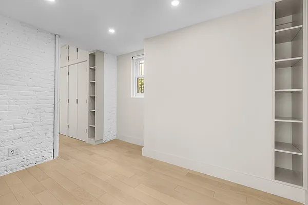 Rented by Corcoran | media 19