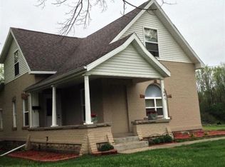1045 W Main St, Ionia, MI 48846