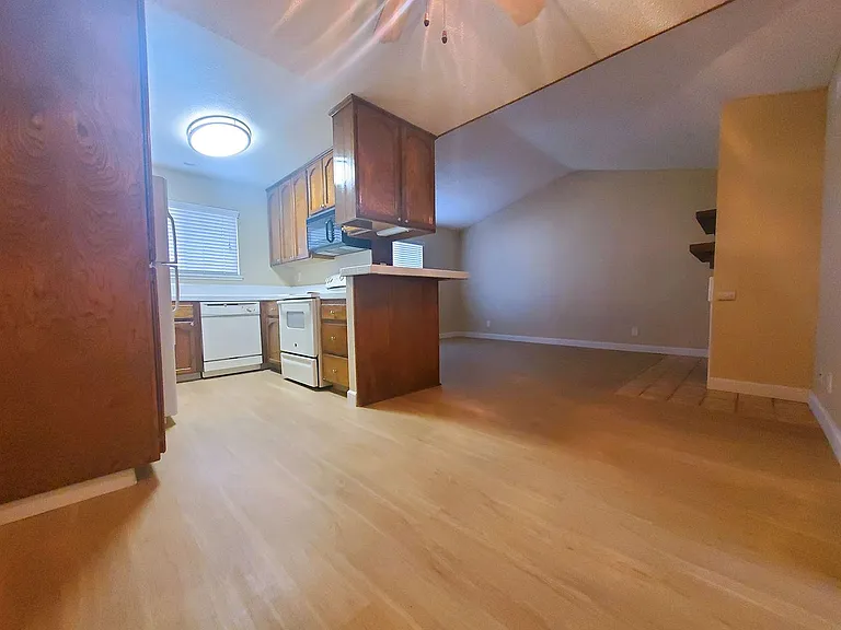 Ballantyne Villas — Photo 16