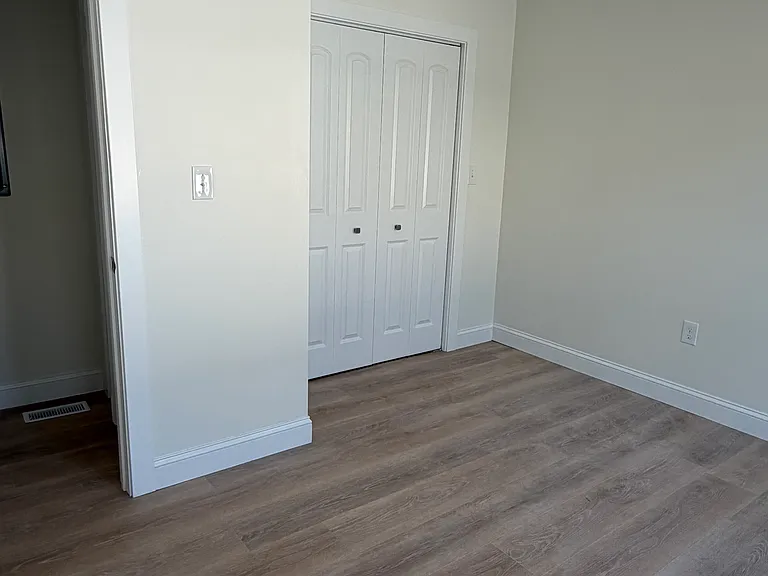 136 Winter St #3 — Photo 7