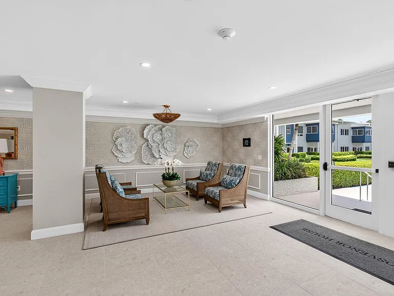 120 N Ocean Blvd #203 — Photo 63