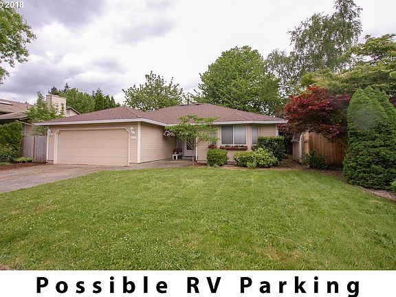 2nd image of 8615 NE 28th Pl
