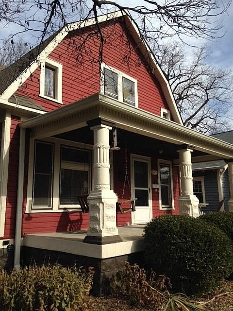 2nd image of 5856 Lowell Ave