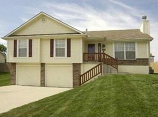 8112 N Spruce Ave, Kansas City, MO 64119