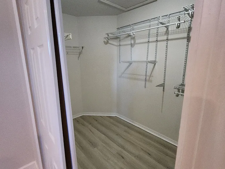 2512 Brookstone Dr — Photo 23