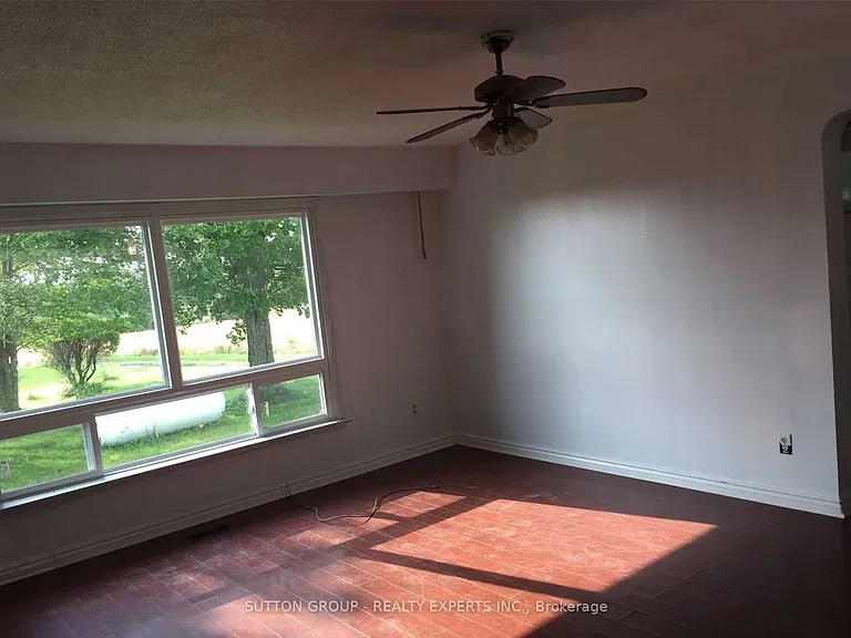 312239 Grey St N #8 — Photo 14