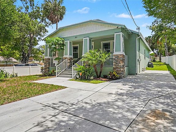 4th image of 701 E HOLLYWOOD STREET