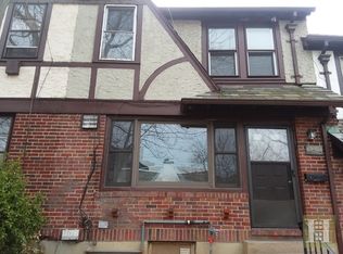 67 Burns St, Flushing, NY 11375