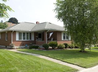 342 Mauch Chunk St, Nazareth, PA 18064