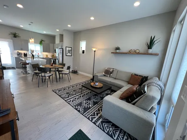 2860 W Parkside Pl, Denver, CO 80221