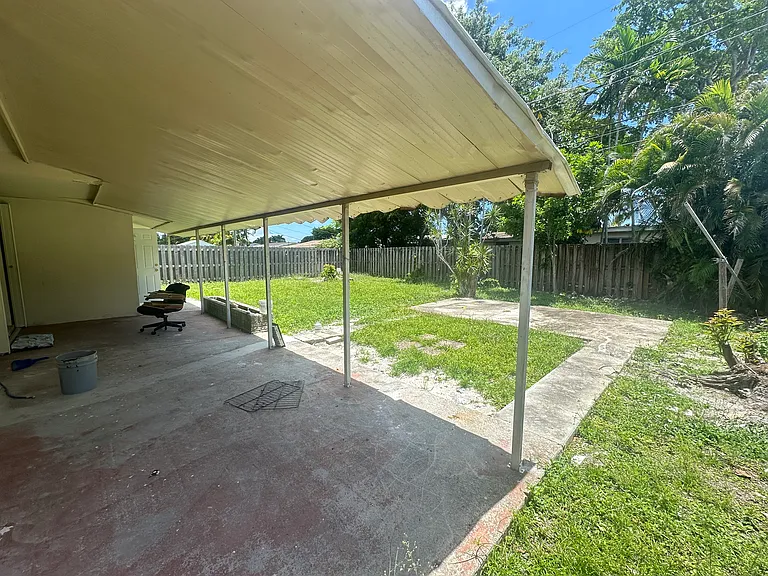 2401 Havana Dr — Photo 18