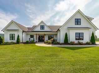 11 Louie Ln, Rock Spring, GA 30739