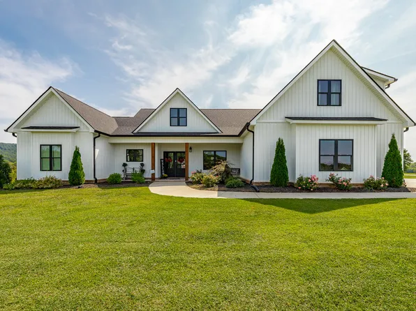 11 Louie Ln, Rock Spring, GA 30739