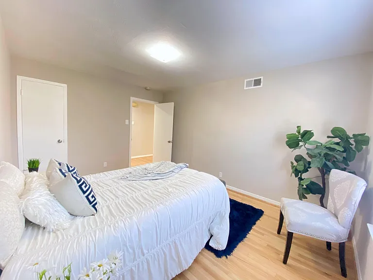 6554 Ascot Ln — Photo 16