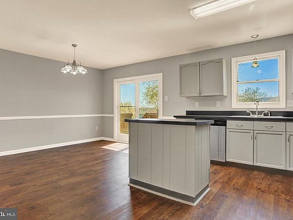 5th image of 109 Westview Dr