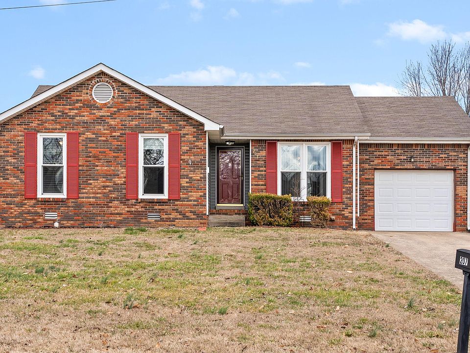 1st image of 207 Moncrest Dr