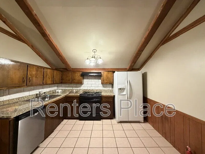 1 bed, 1.0 bath, 765 sqft, $995 — Photo 4