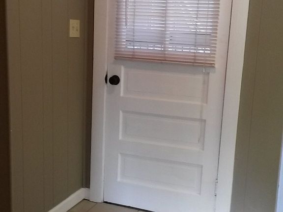 4th image of 8233 Brenner Ave