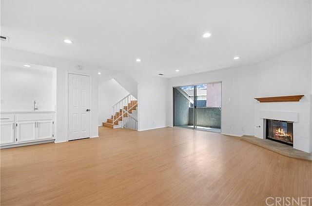 1st image of 1438 Marine Ave APT 4